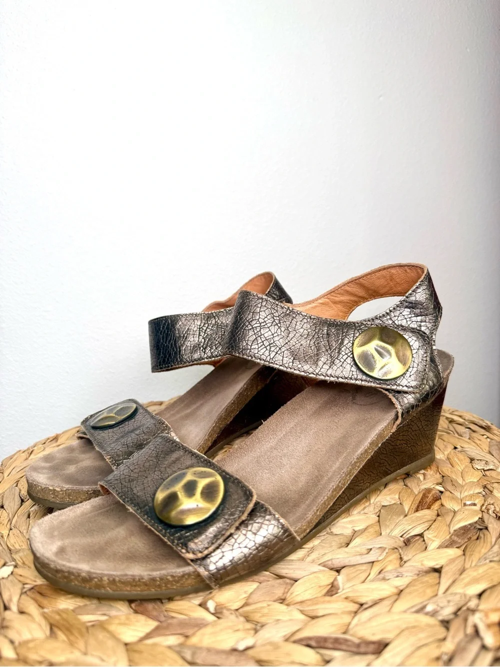 Taos Carousel 2 Sandal Metallic Bronze Leather Wedge Sandals Button Comfort
